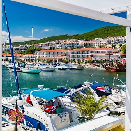 Marina Delfin Apartments - Top Location & Pet Friendly Sveti Vlas Buitenkant foto