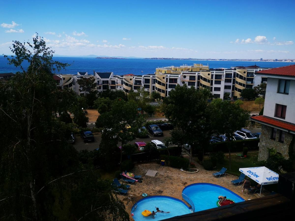 Marina Delfin Apartments - Top Location & Pet Friendly Sveti Vlas Buitenkant foto