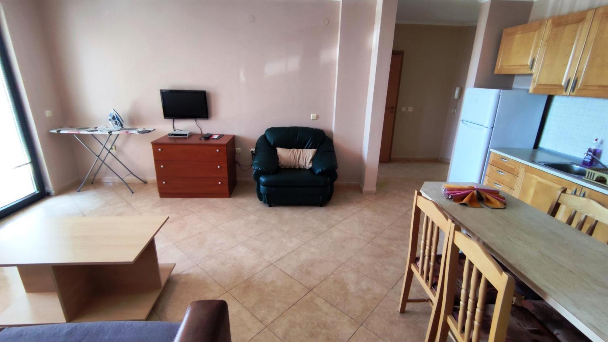 Marina Delfin Apartments - Top Location & Pet Friendly Sveti Vlas Buitenkant foto