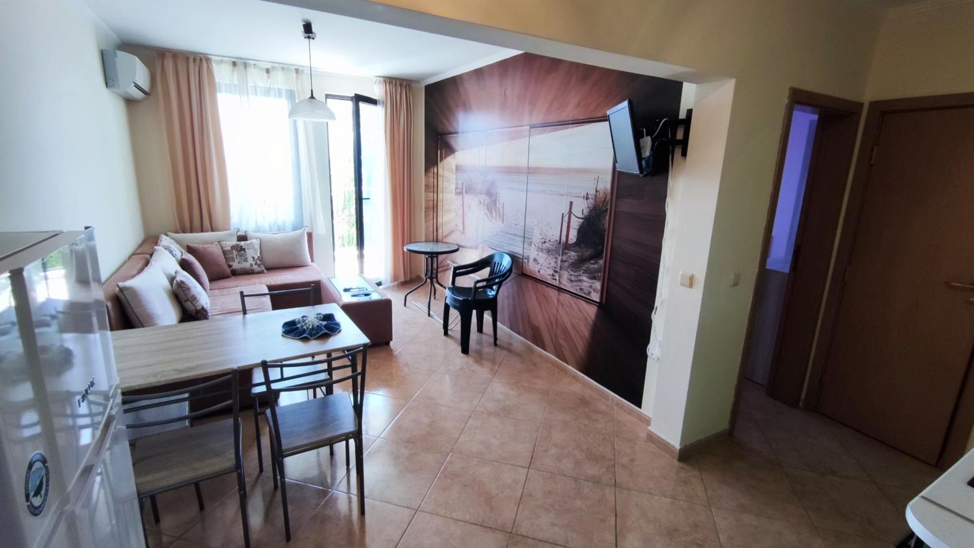 Marina Delfin Apartments - Top Location & Pet Friendly Sveti Vlas Buitenkant foto