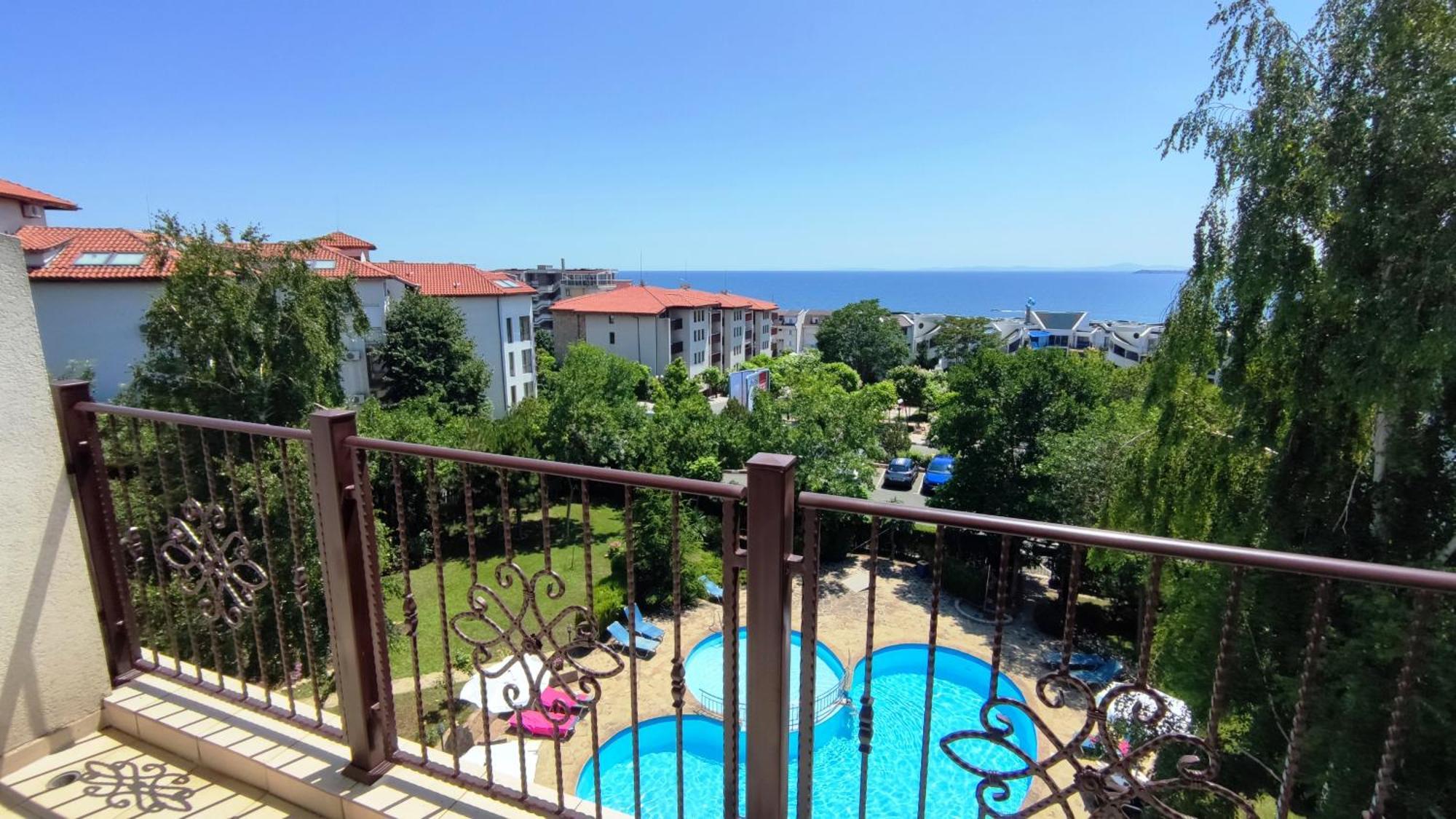 Marina Delfin Apartments - Top Location & Pet Friendly Sveti Vlas Buitenkant foto