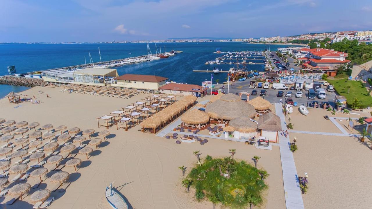 Marina Delfin Apartments - Top Location & Pet Friendly Sveti Vlas Buitenkant foto